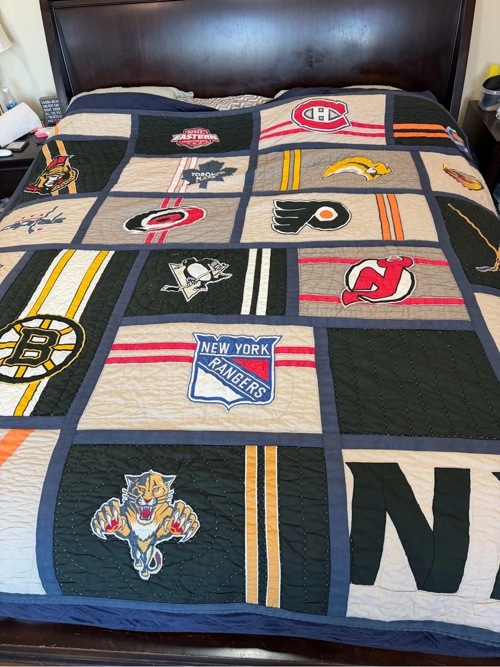 Pottery Barn NHL Patchwork Quilt - Navy, Beige, Red, Yellow, Black and 2 shams